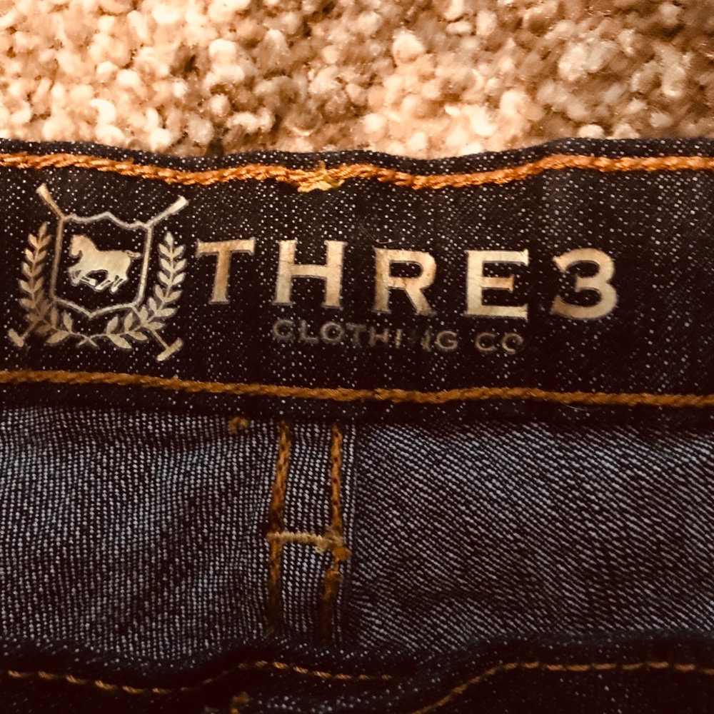 Jeans - Picture 3 of 4